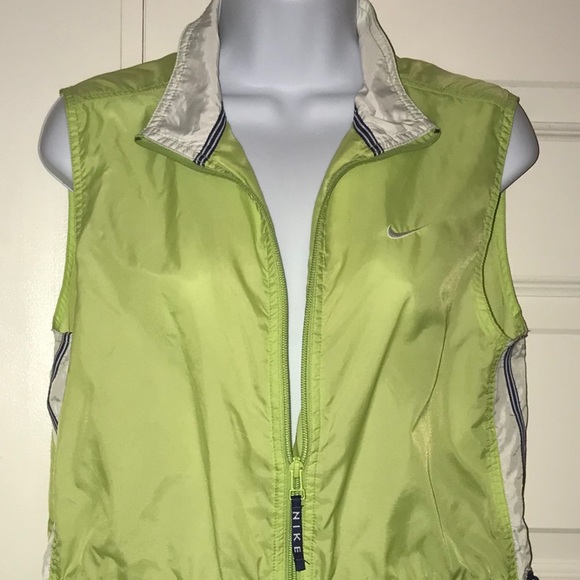 Nike Womens golf vest wind blocker size small - Picture 4 of 8